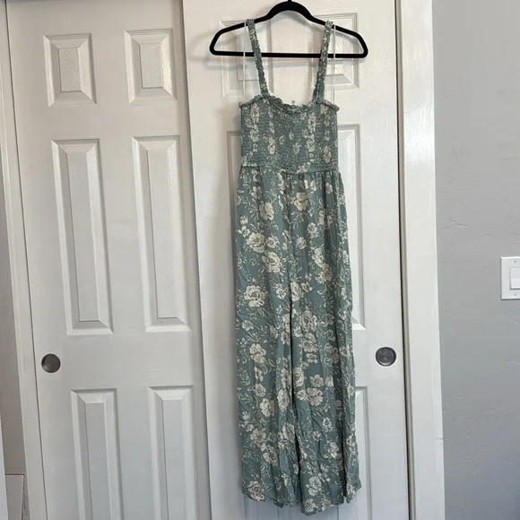 🌵 3 for $20 Patrons of Peace Jump suit - Picture 5 of 7